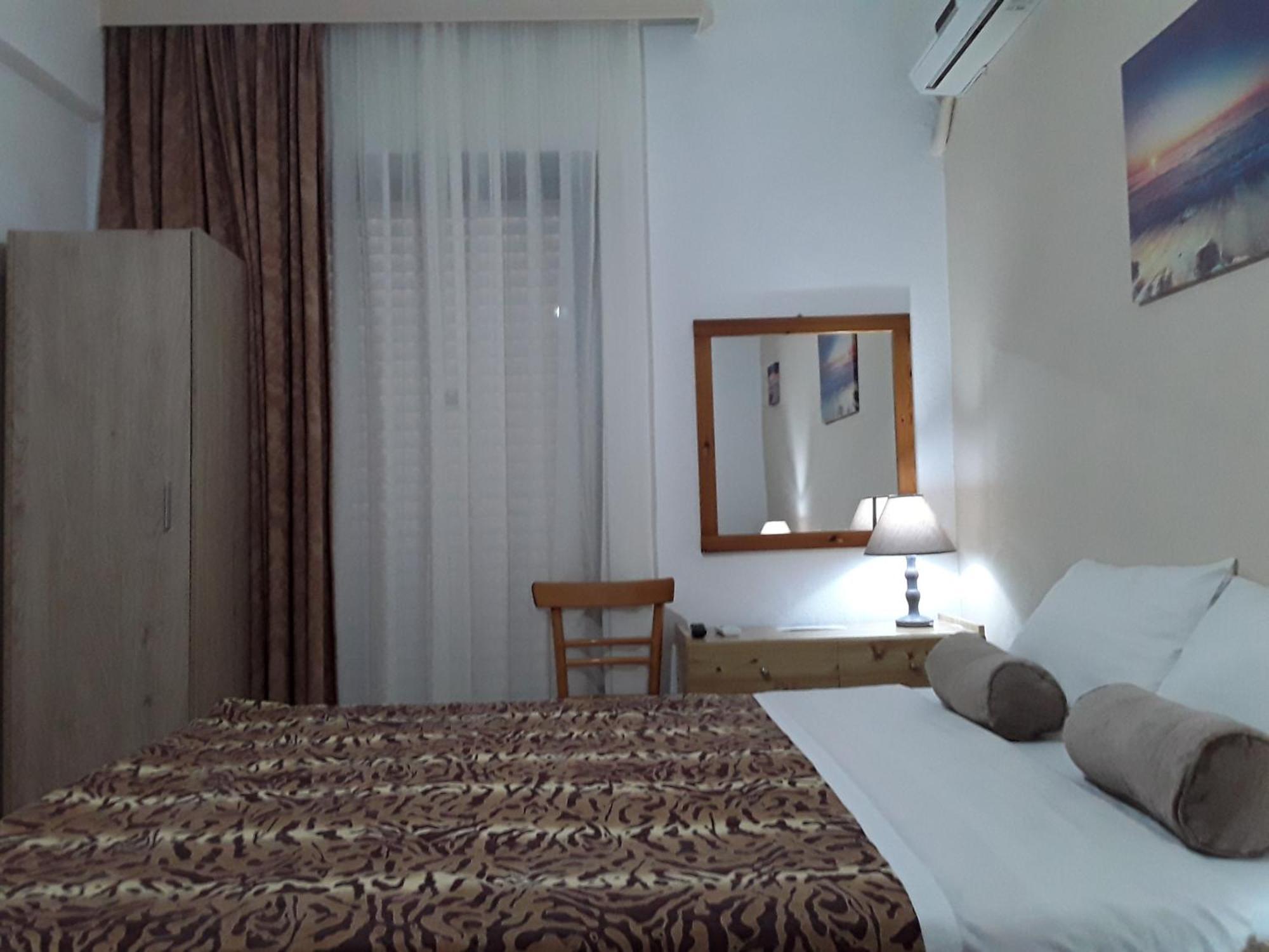 Hause Zorbas Aparthotel Paralia Dionysiou Room photo